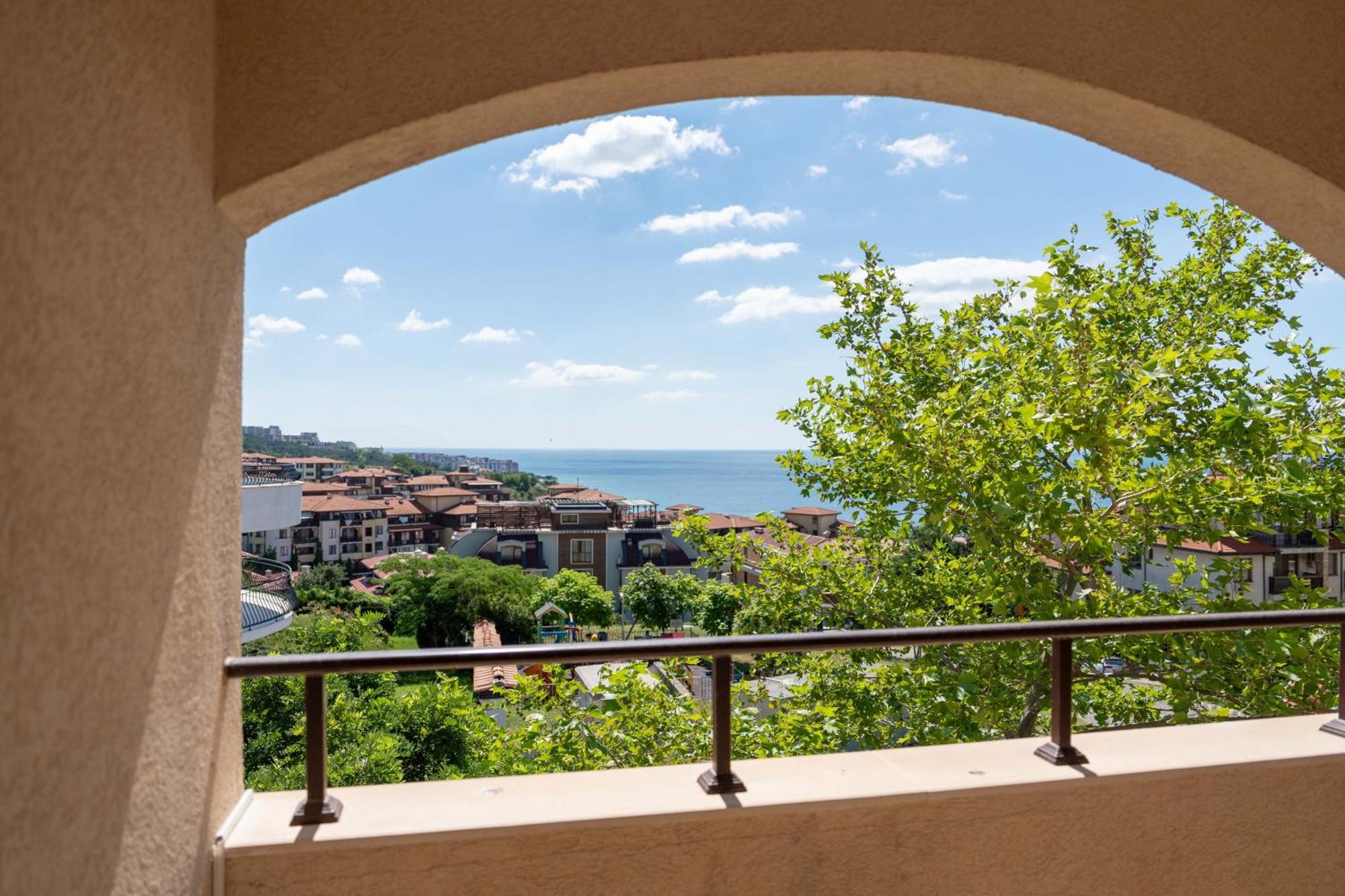Hotel Sea Vista Sveti Vlas Dış mekan fotoğraf