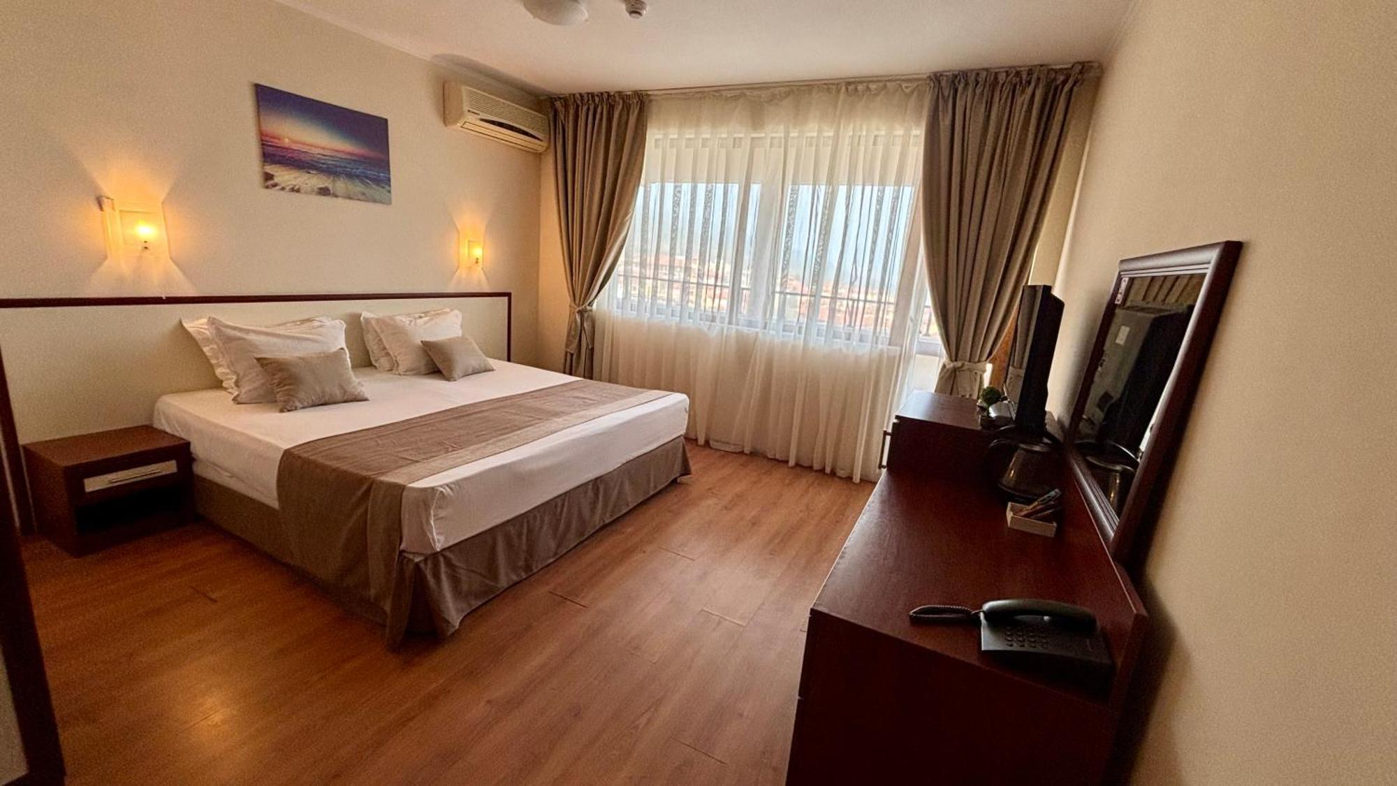 Hotel Sea Vista Sveti Vlas Dış mekan fotoğraf