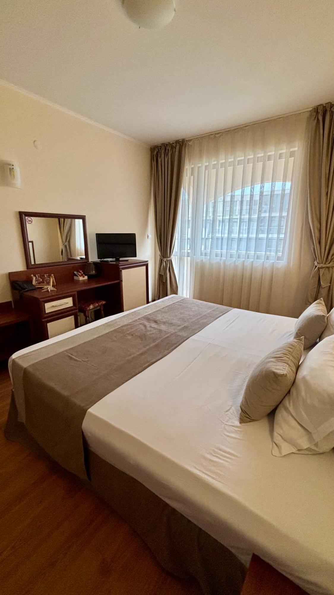 Hotel Sea Vista Sveti Vlas Dış mekan fotoğraf